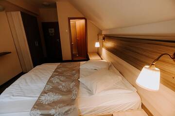 Фото номера Просторный одноместный номер Гостевой дом Guest house Lacul Linistit г. Моняса 3